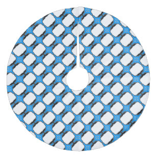 Bavarian Fleece Tree Skirt