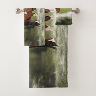 Bay and White Tobiano Paint Horse Print Bath Towel Set