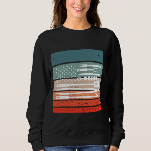 BBQ tools American flag grilling design barbecue o Sweatshirt