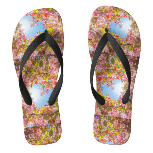 Be my Valentine Nature blooms Heart in flowers Flip Flops