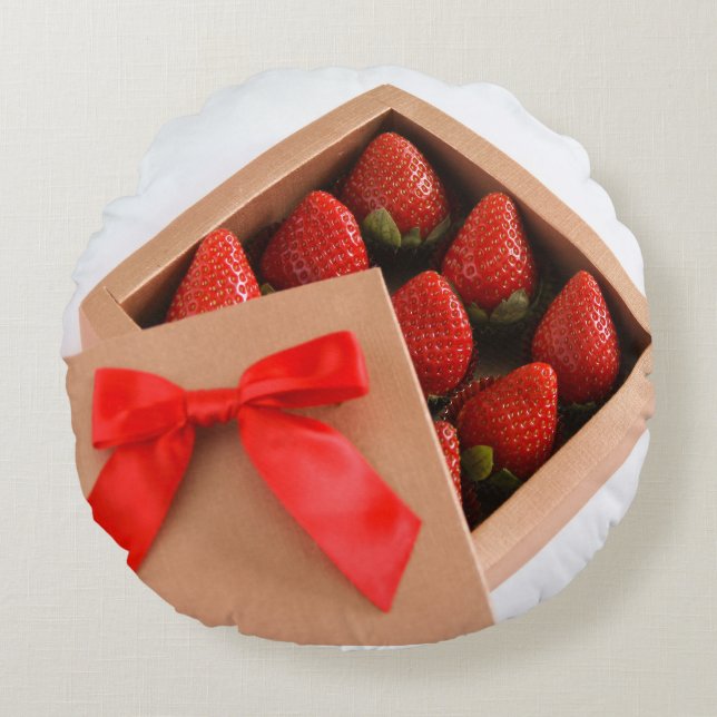 Be my Valentine red bow Strawberries gold box Round Cushion (Front)