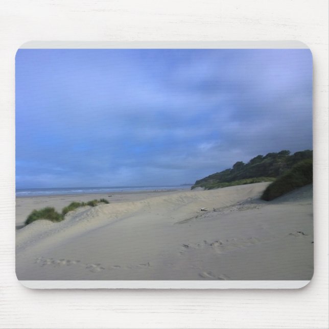Beach at Yaquina Bay, Newport, OR Mouse Mat (Front)