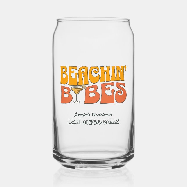 Beach Bachelorette Party Retro Beachin Babes Can Glass (Front)