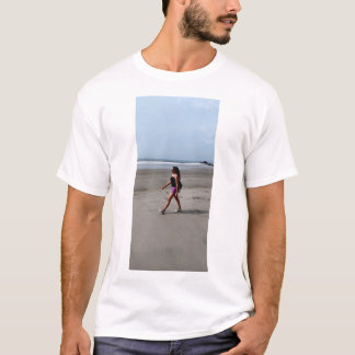 Beach Hiking Girl Tshirt