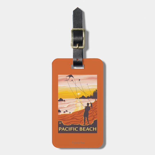 Beach & Kites - Pacific Beach, Washington Luggage Tag (Front Vertical)