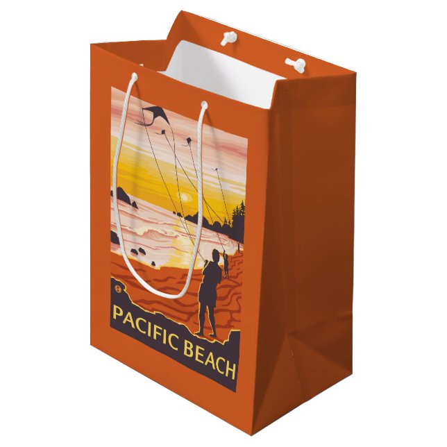 Beach & Kites - Pacific Beach, Washington Medium Gift Bag (Front Angled)