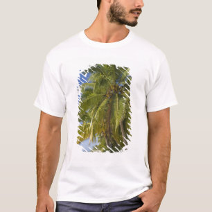 Beach on One Foot island, Aitutaki, Cook Islands T-Shirt