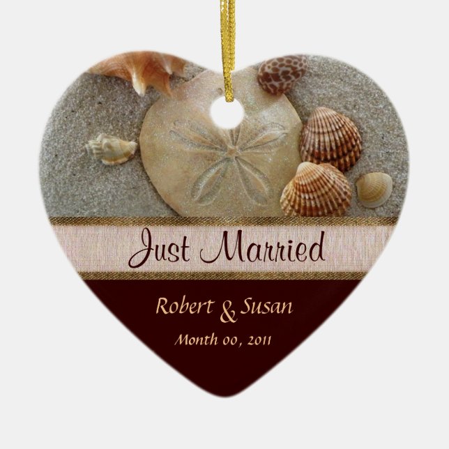 Beach Shells Heart Shaped Wedding Favour Ceramic Tree Decoration (Front)
