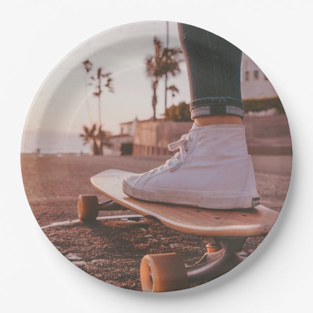beach skating paper plate (Front)