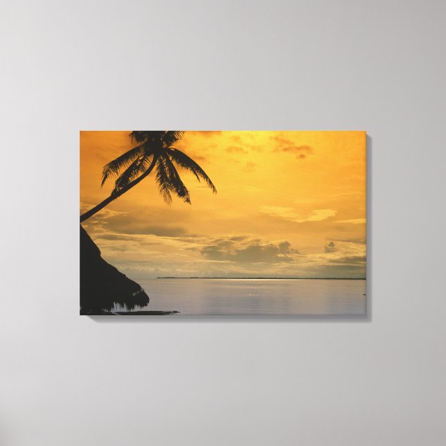 Beach sunset canvas print (Front)