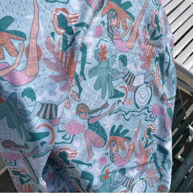Beach Towel: Underwater Swimming Towel (Creator Uploaded)