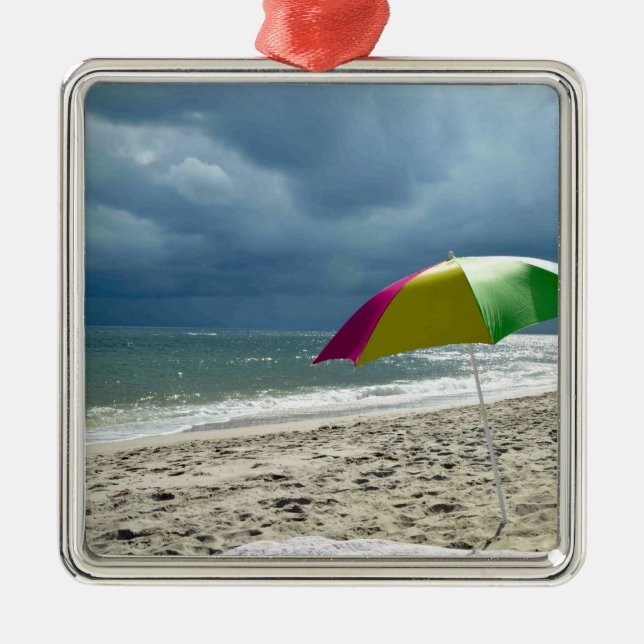 Beach Umbrella Square Metal Tree Decoration (Front)