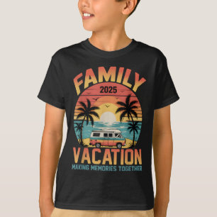 Beach Vacation Making Memories 2025 Family Reunion T-Shirt