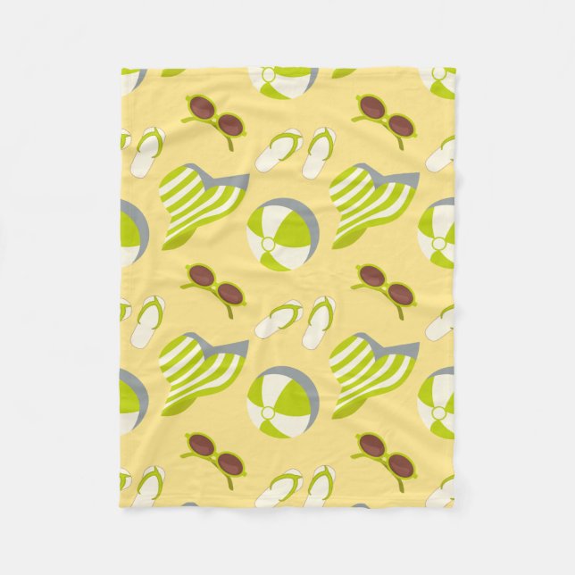 Beach vacay pattern with sunglasses and sun hat  fleece blanket (Front)