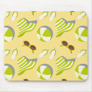 Beach vacay pattern with sunglasses and sun hat mouse mat