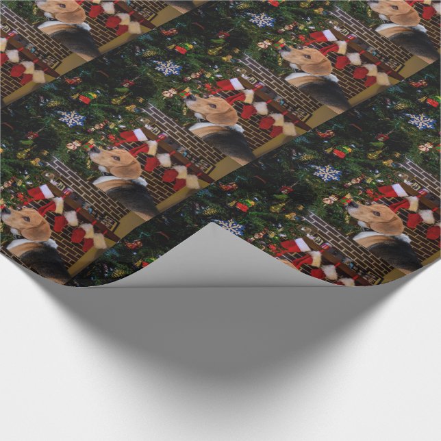 Beagle Christmas Wrapping Paper (Corner)