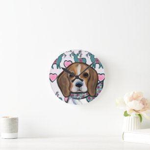 Beagle    round clock