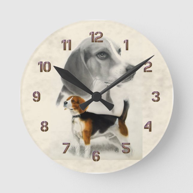 Beagle Round Clock (Front)