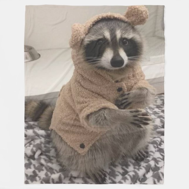 BEAR COON FLEECE BLANKET (Front)