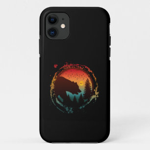 BEAR IN FOREST VINTAGE NATURE iPhone 11 CASE