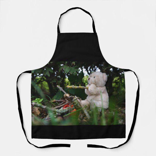 Bear that's on campfire. apron (Front)