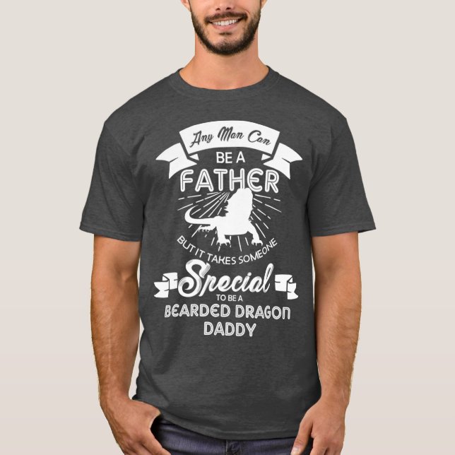 Bearded Dragon Dad  Funny Fathers Day Lizards T-Shirt (Front)