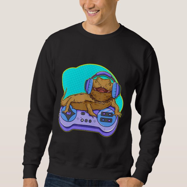 Bearded Dragon Gamer Computer Game Player Lizard Sweatshirt (Front)