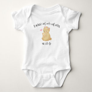 Bears hugging baby bodysuit
