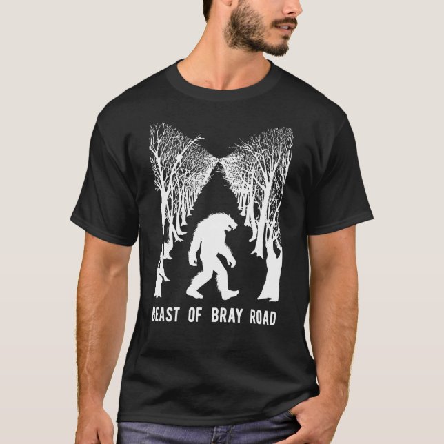 Beast Of Bray Road Wisconsin Canine Cryptid Werewo T-Shirt (Front)
