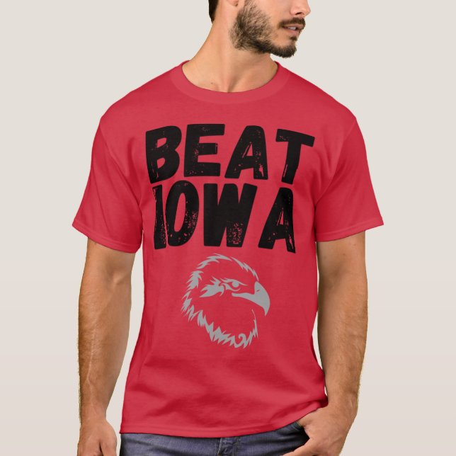 beat iowa Oversized T-Shirt (Front)
