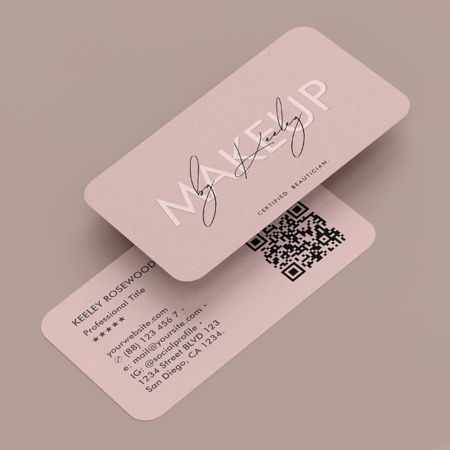 Beautician Lashes Makeup Artist Pink Aesthetic Business Card (Beautician Lashes Makeup Artist Pink Aesthetic Business Card
)