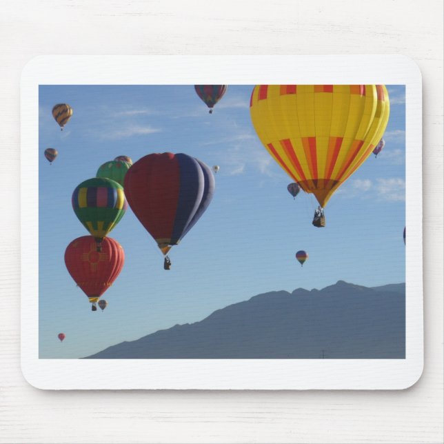 Beautiful balloons mouse mat (Front)