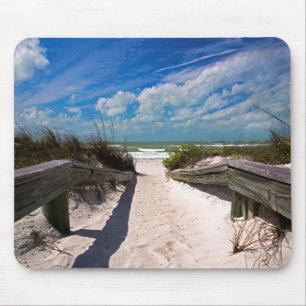 Beautiful beach scene mouse mat
