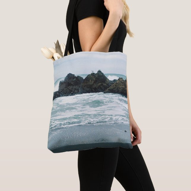 Beautiful beach view...... tote bag (Close Up)
