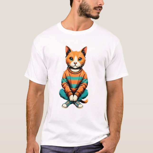Beautiful cat  T-Shirt (Front)