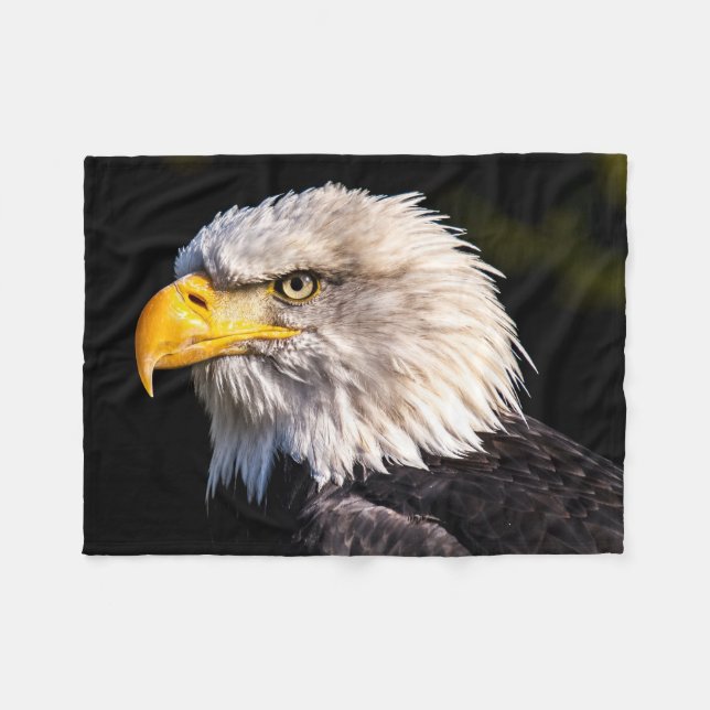 Beautiful Close-up Bald Eagle picture Fleece Blanket (Front (Horizontal))