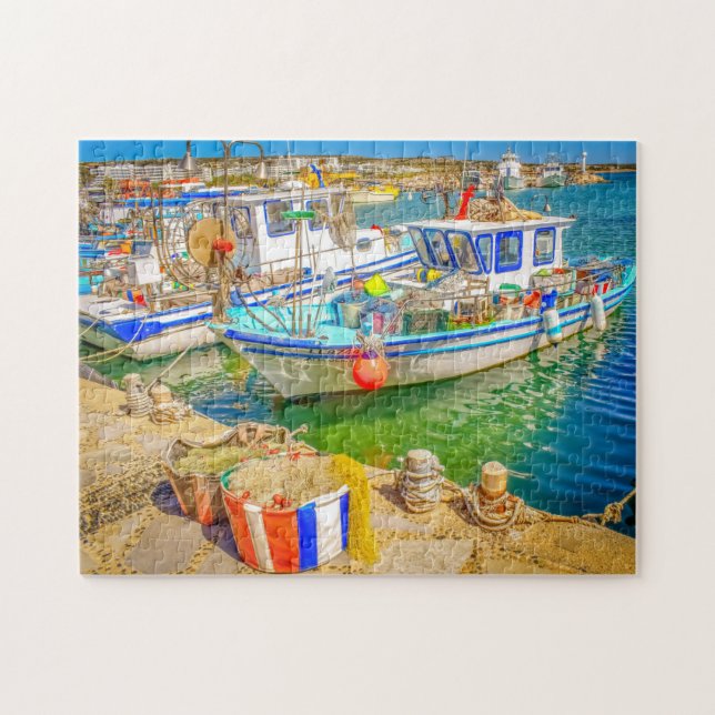 Beautiful colours fishing boat jigsaw puzzle (Horizontal)