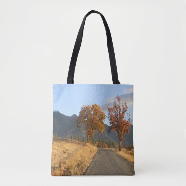 Beautiful colours of Fall.... Tote Bag (Front)