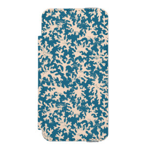 Beautiful Coral Pattern Incipio Watson™ iPhone 5 Wallet Case
