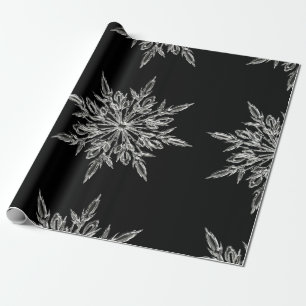 BEAUTIFUL CRYSTAL SNOWFLAKE WRAPPING PAPER