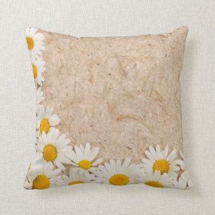Beautiful daisies cushion