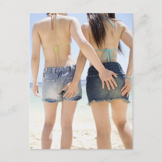 Beautiful girl friends postcard (Front)