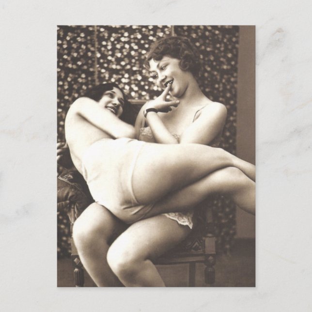 Beautiful girls vintage photo postcard (Front)