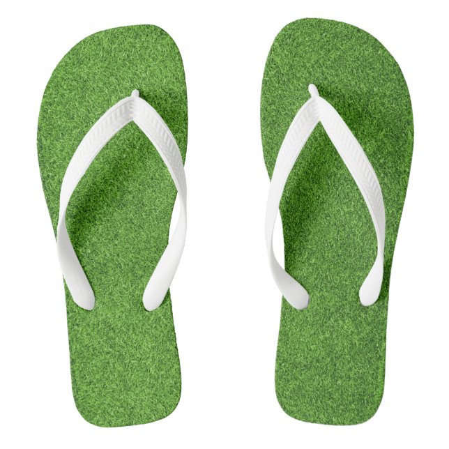 Beautiful green grass texture from golf course flip flops (Footbed)