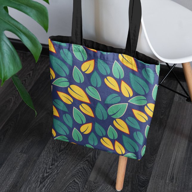 Beautiful green leaves tote bag (Creator Uploaded)
