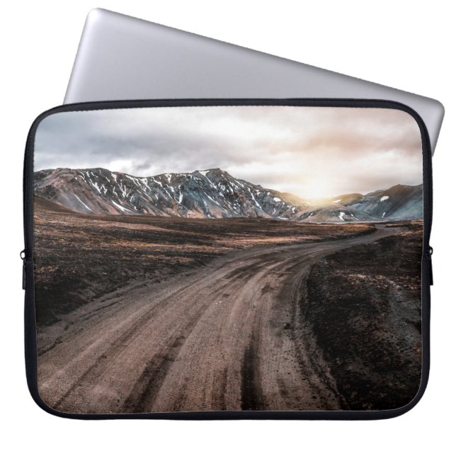 Beautiful Landmanalaugar gravel dust road way on h Laptop Sleeve (Front)