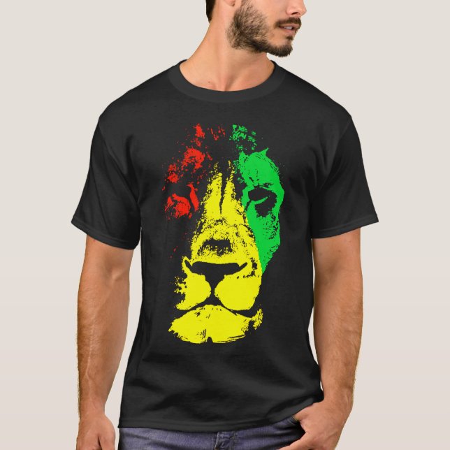 Beautiful Lion Face Rasta Colours Style  T-Shirt (Front)