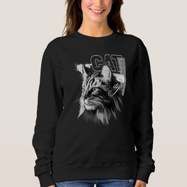 Beautiful Maine Coon cat Sweatshirt (Front)