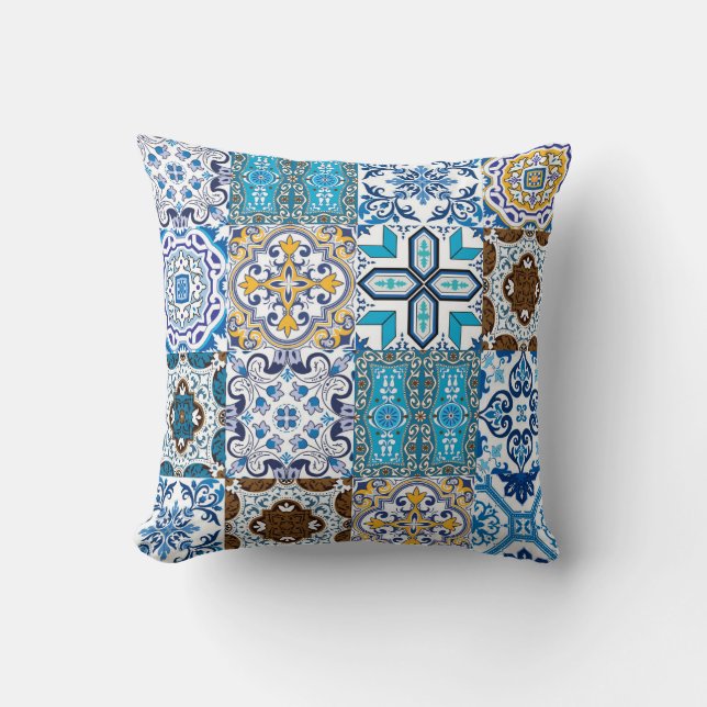 🤩 Beautiful mix of Azulejos Throw Pillow (Front)