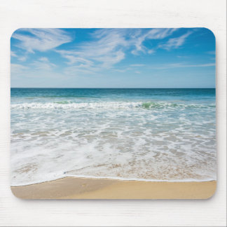 Beautiful ocean and beach scene mouse mat